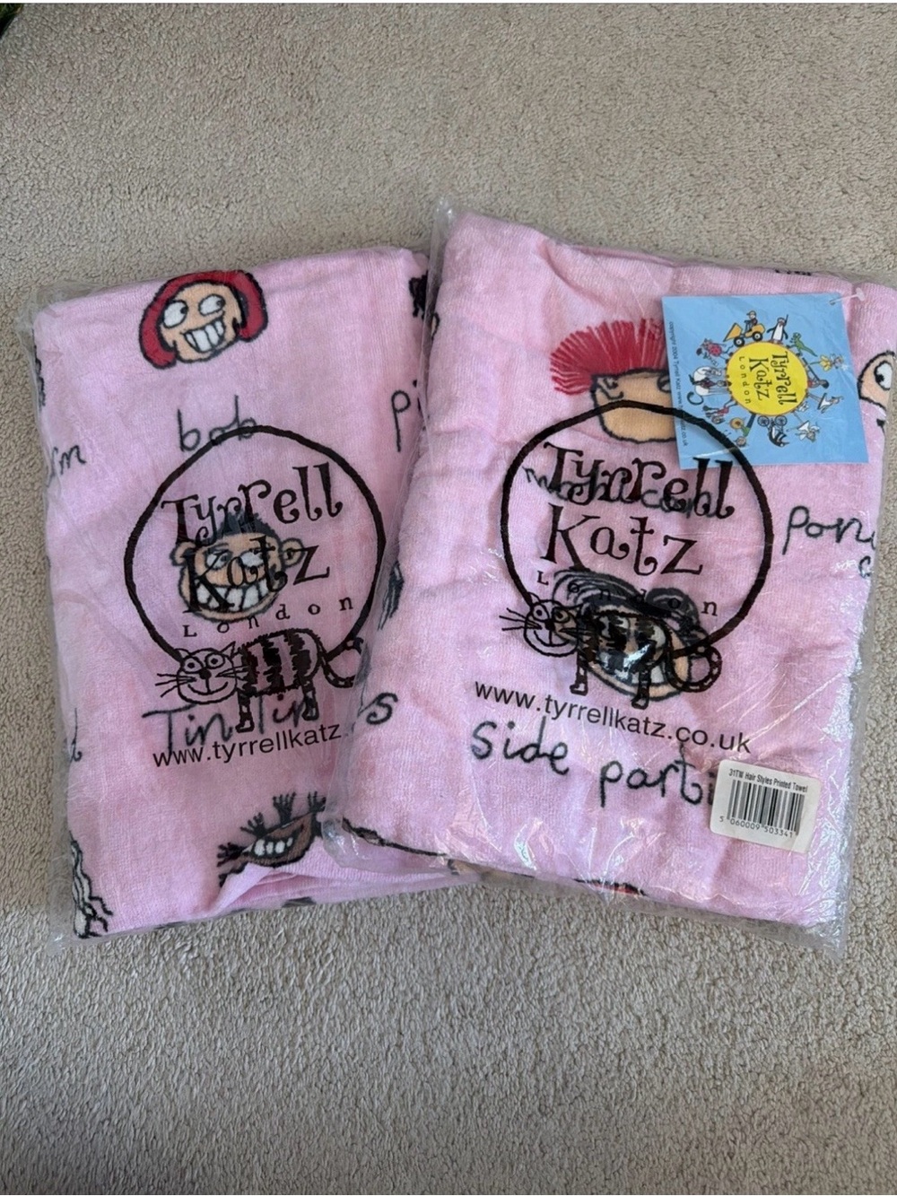 Brand (NWT) Tyrrell Katz London Children’s Towel - Choose Your Pattern! Unisex